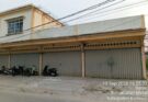 DIDUGA NGOPLOS dan UBAH KEMASAN BERAS, MASYARAKAT DESAK APH SIDAK GUDANG TANPA PLANG NAMA